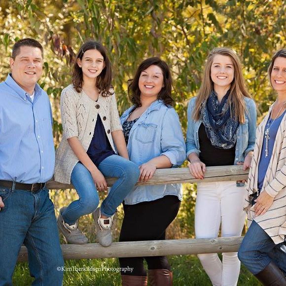 Meet your Posher, Sara - Picture 1 of 1